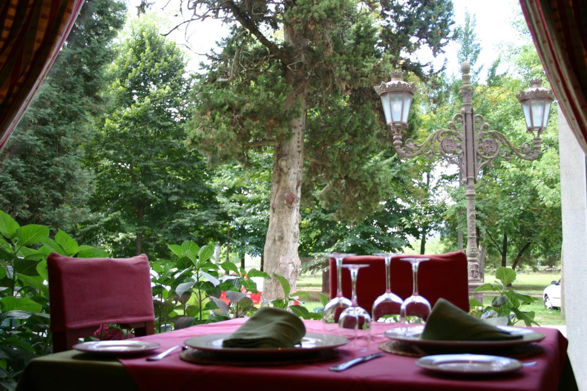 Hotel Balneario De Alceda エクステリア 写真